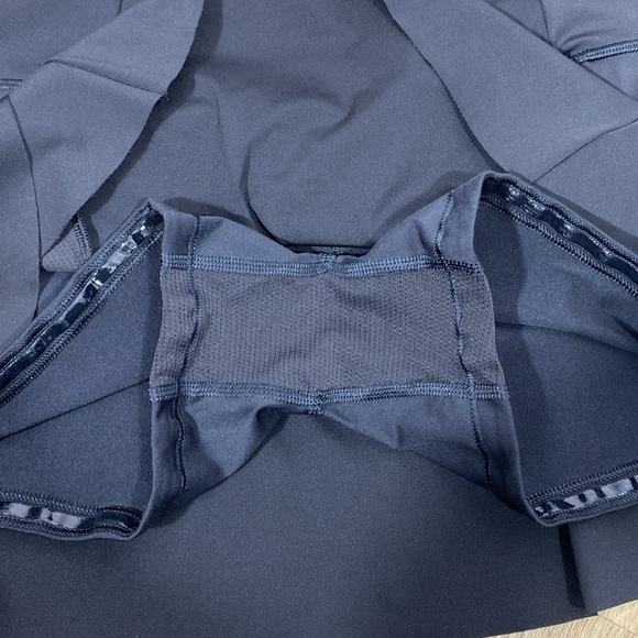 Athleta Momentum High Rise Black Pleated Skort size small - Picture 15 of 15